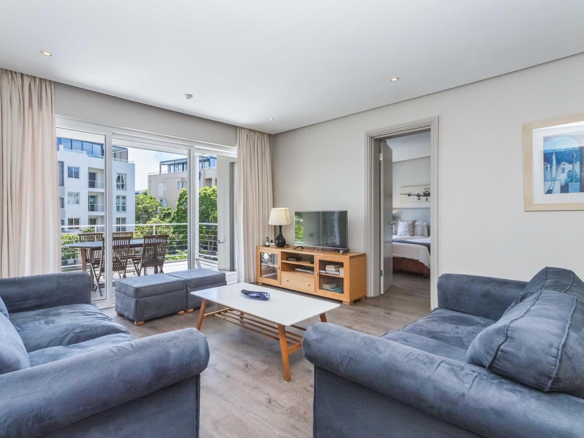 Mountain Marina Luxury Apartments Cape Town Room photo