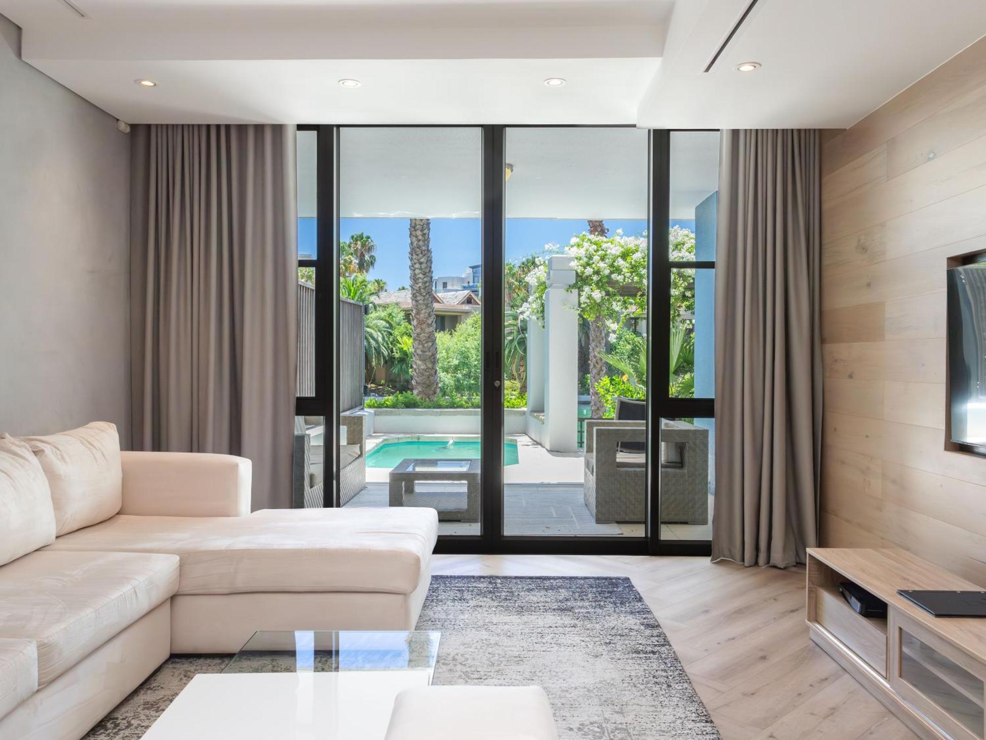 Mountain Marina Luxury Apartments Cape Town Room photo