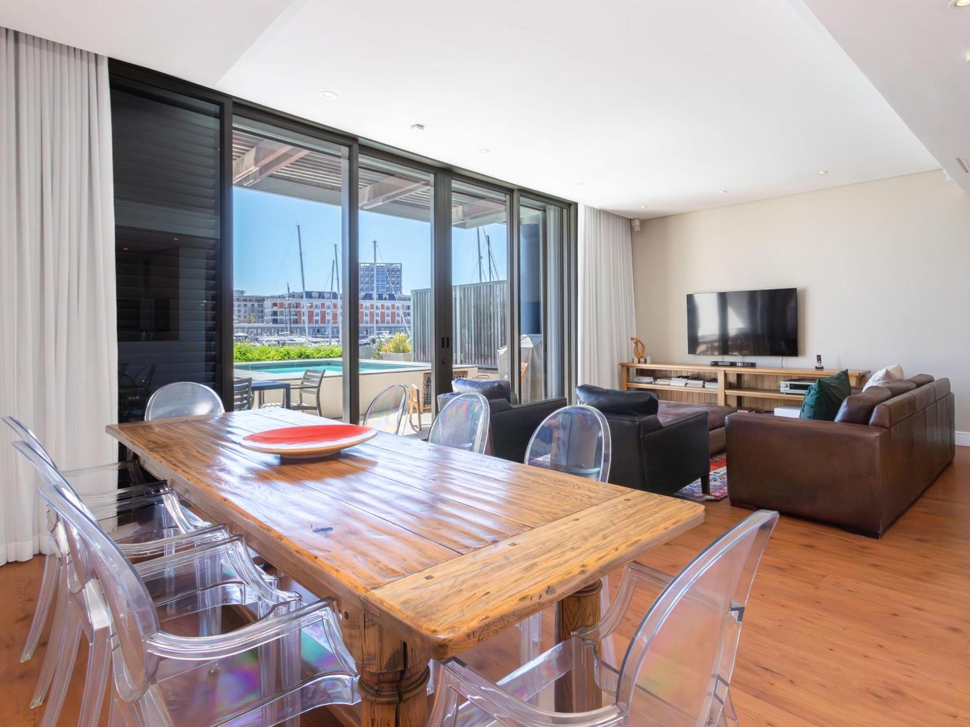 Mountain Marina Luxury Apartments Cape Town Room photo