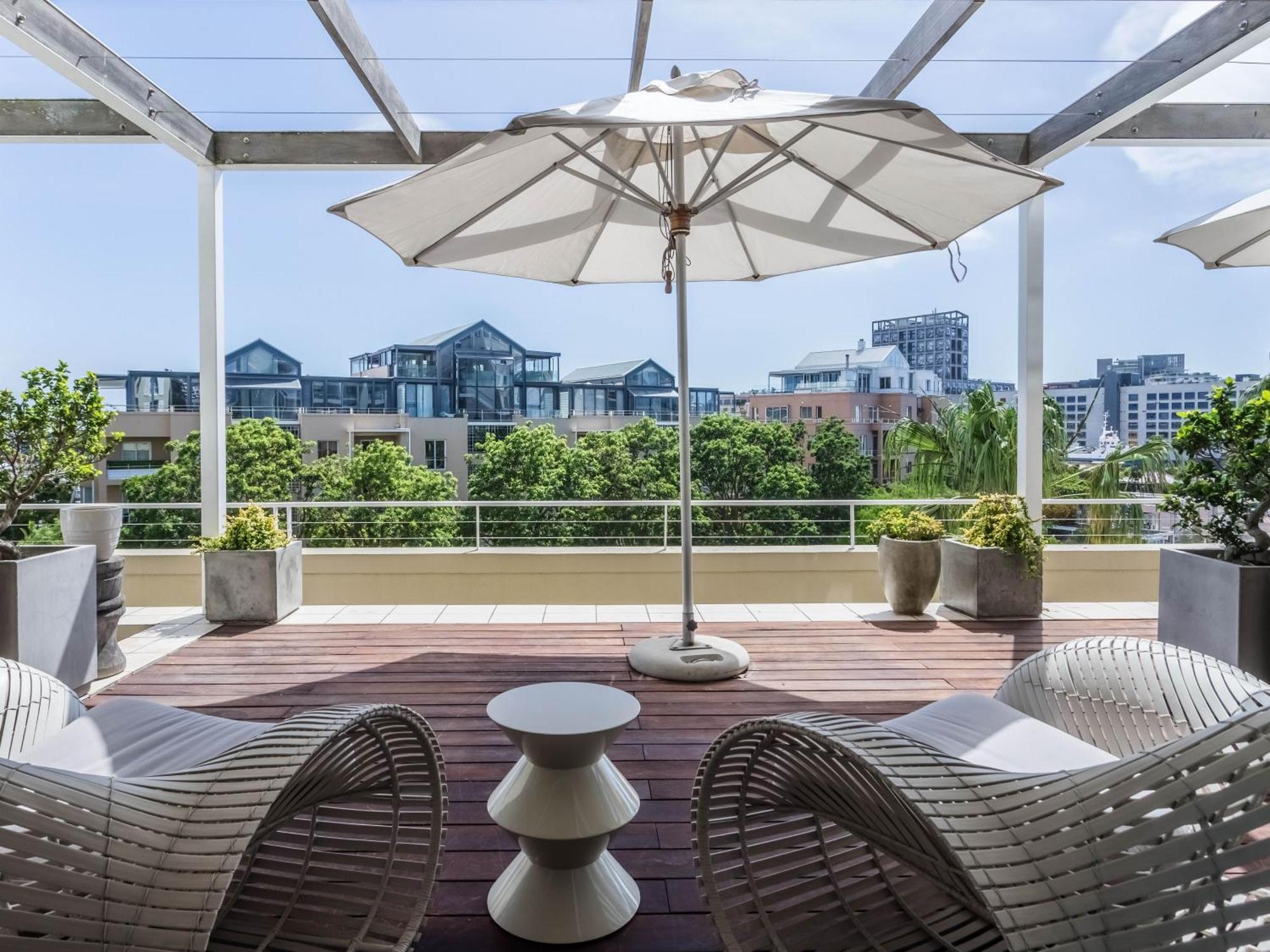 Mountain Marina Luxury Apartments Cape Town Room photo
