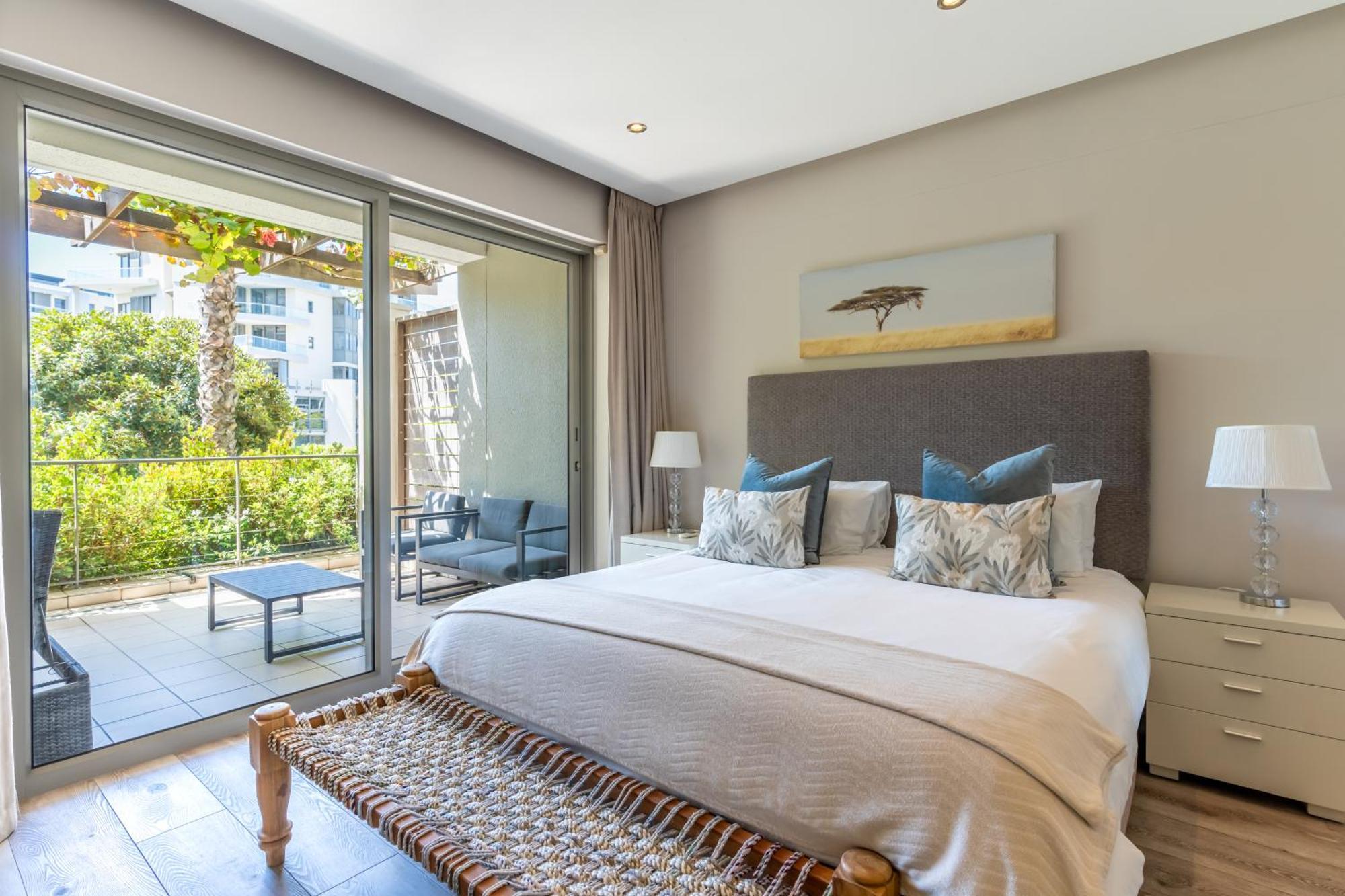 Mountain Marina Luxury Apartments Cape Town Room photo
