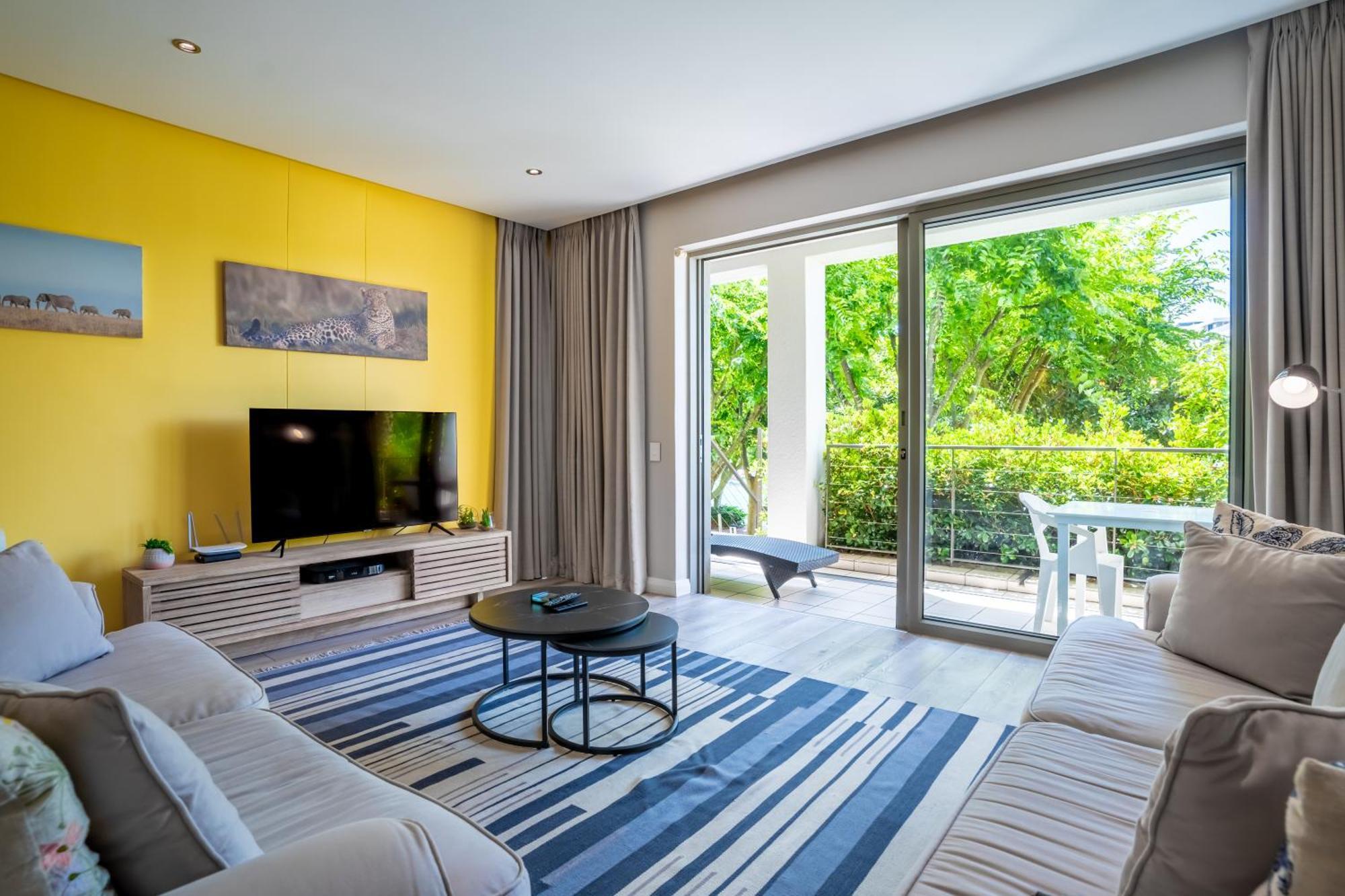 Mountain Marina Luxury Apartments Cape Town Room photo