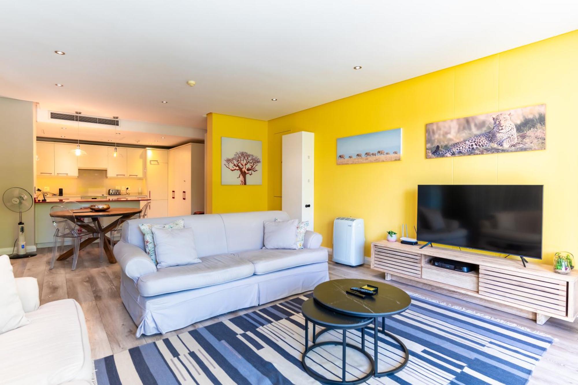 Mountain Marina Luxury Apartments Cape Town Room photo